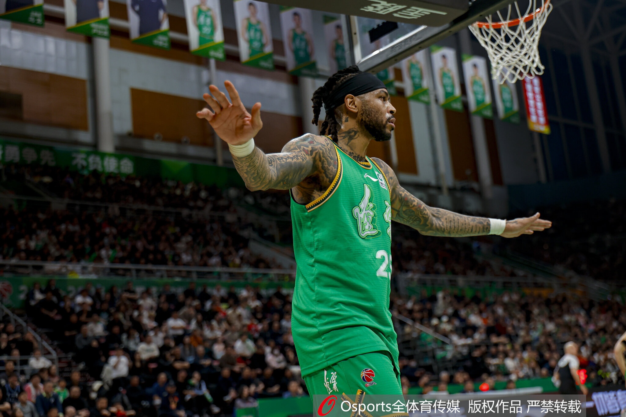 莫兰德：手骐是我的兄弟 他是非常好的投手 球队氛围融洽势头很好