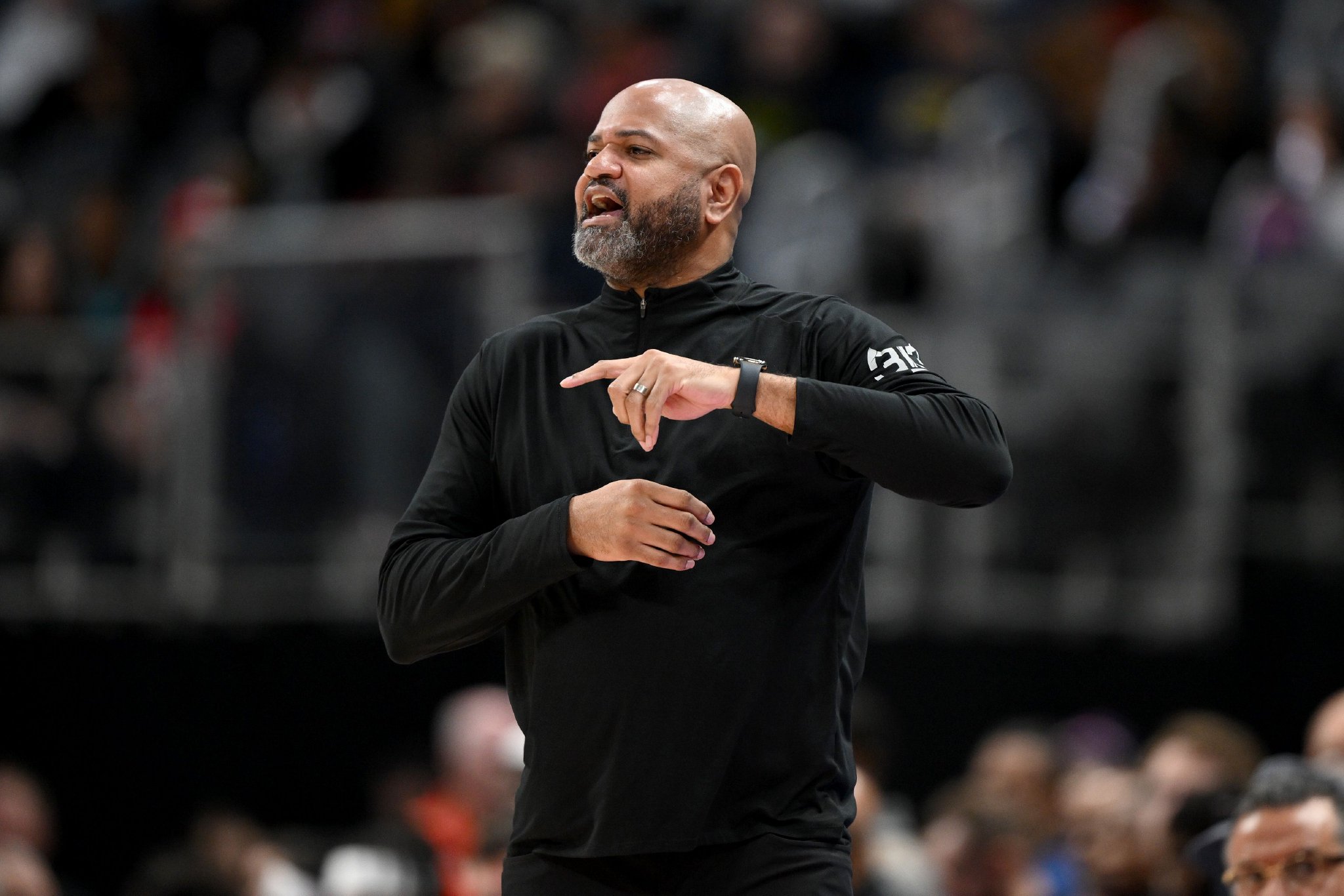 锁定中部赛区冠军！活塞主帅：很自豪 这只是征程一部分期待更多