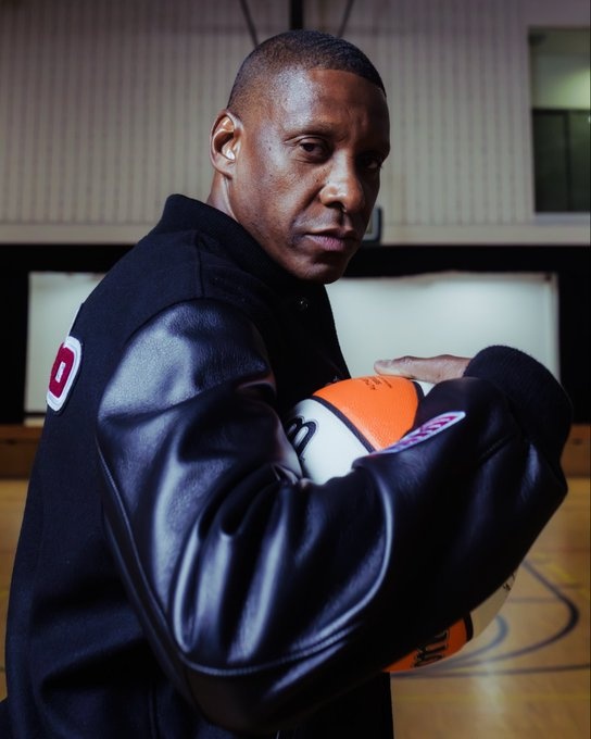 名记：前猛龙总经理乌杰里加入WNBA新军多伦多节奏 成为主要股东