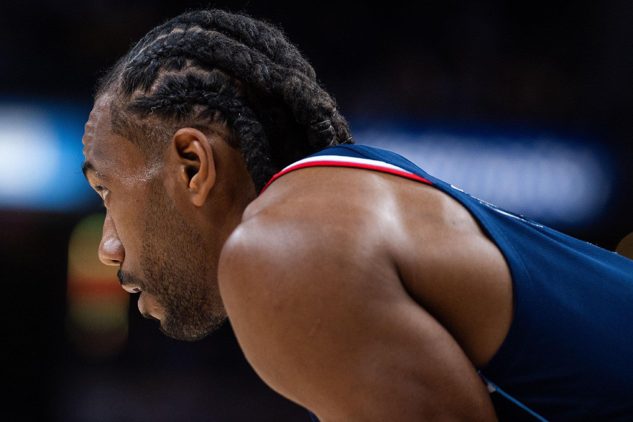 伦纳德谈对小个阵容的期待：稳定性 大家清楚在场上自己该做什么