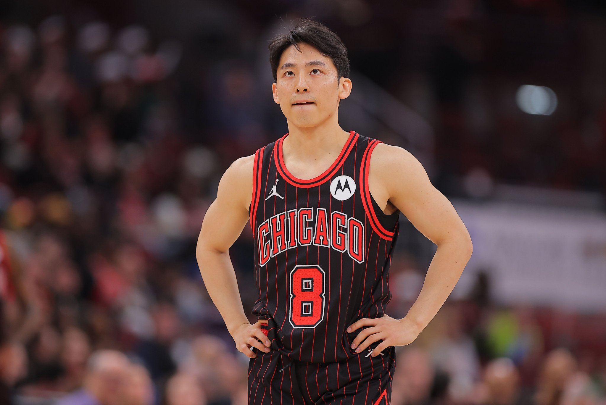 除了得分其他都不错！河村勇辉15分钟3中0没得分 拿到3板3助2断