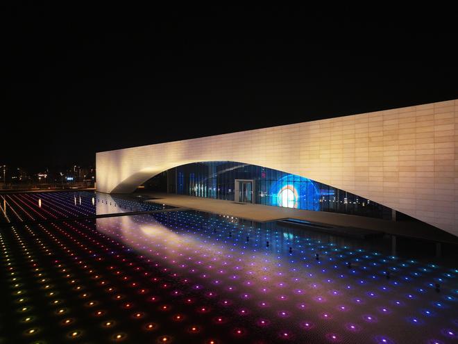 这是雄安城市计较中心（3月16日摄，无东谈主机相片）。新华社记者 朱旭东 摄