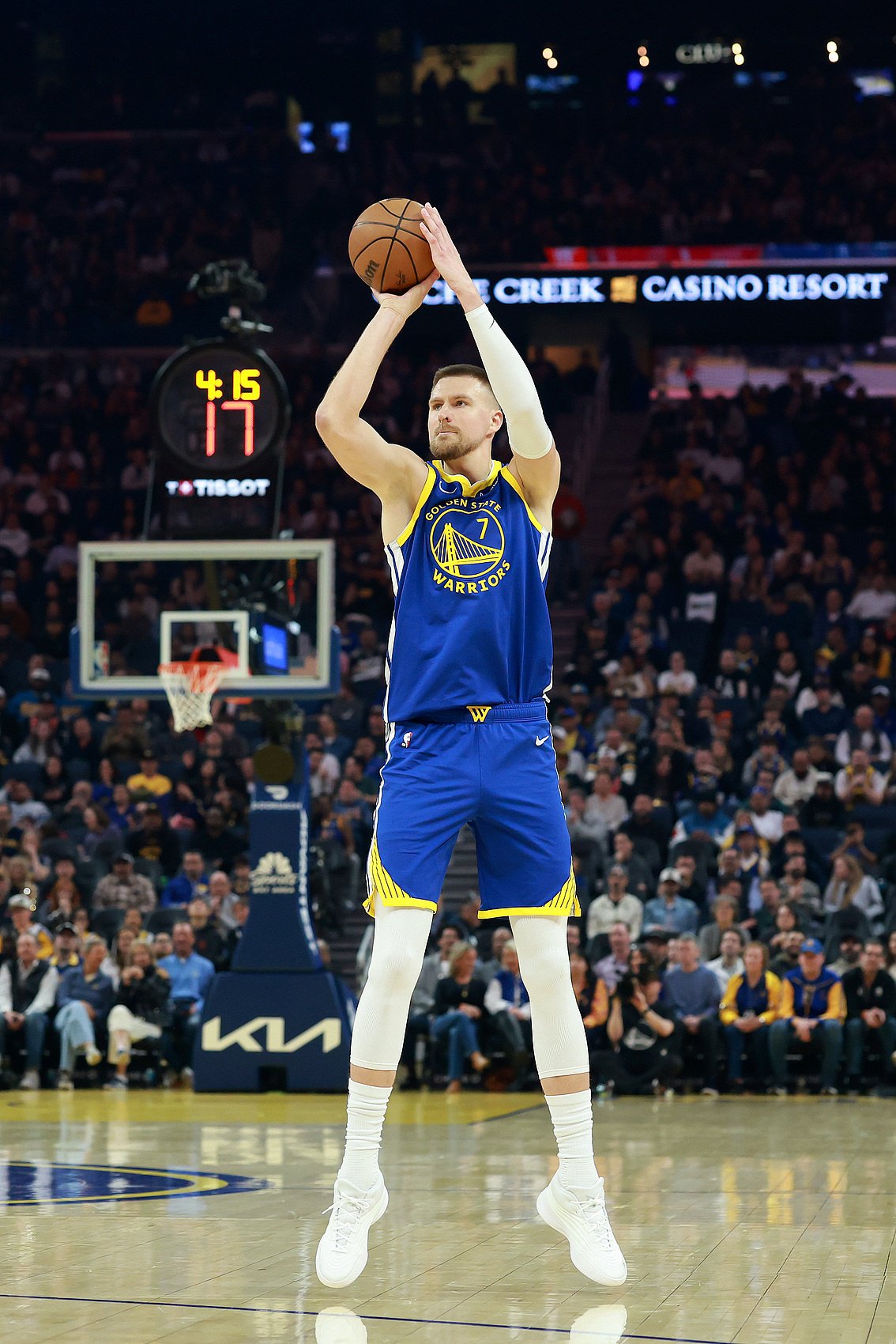 科尔：桑托斯明天可能会打 梅尔顿和波津明天应该会出战