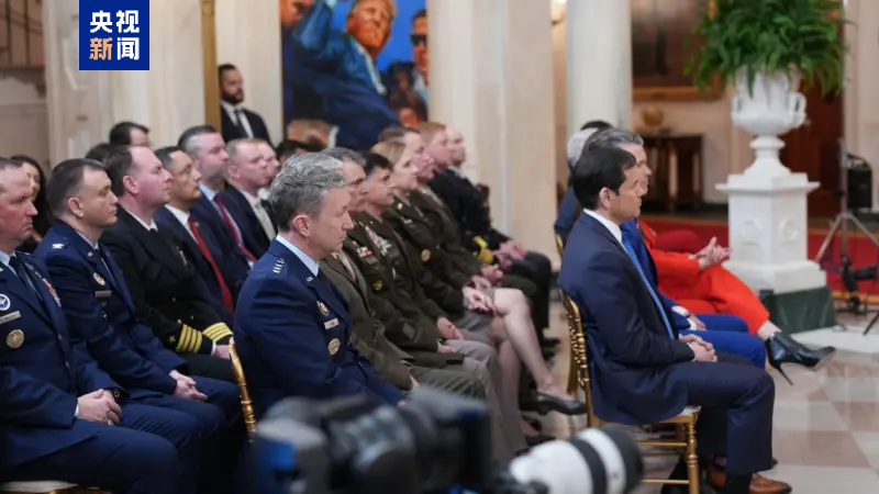 �������շ���ȫ�������ڼ䣬�����쵼���ڰ׹�������������
