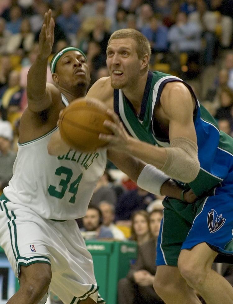 华子赛前开大？杰弗森：司机每场赛前都开大 他在厕所有专属坑位