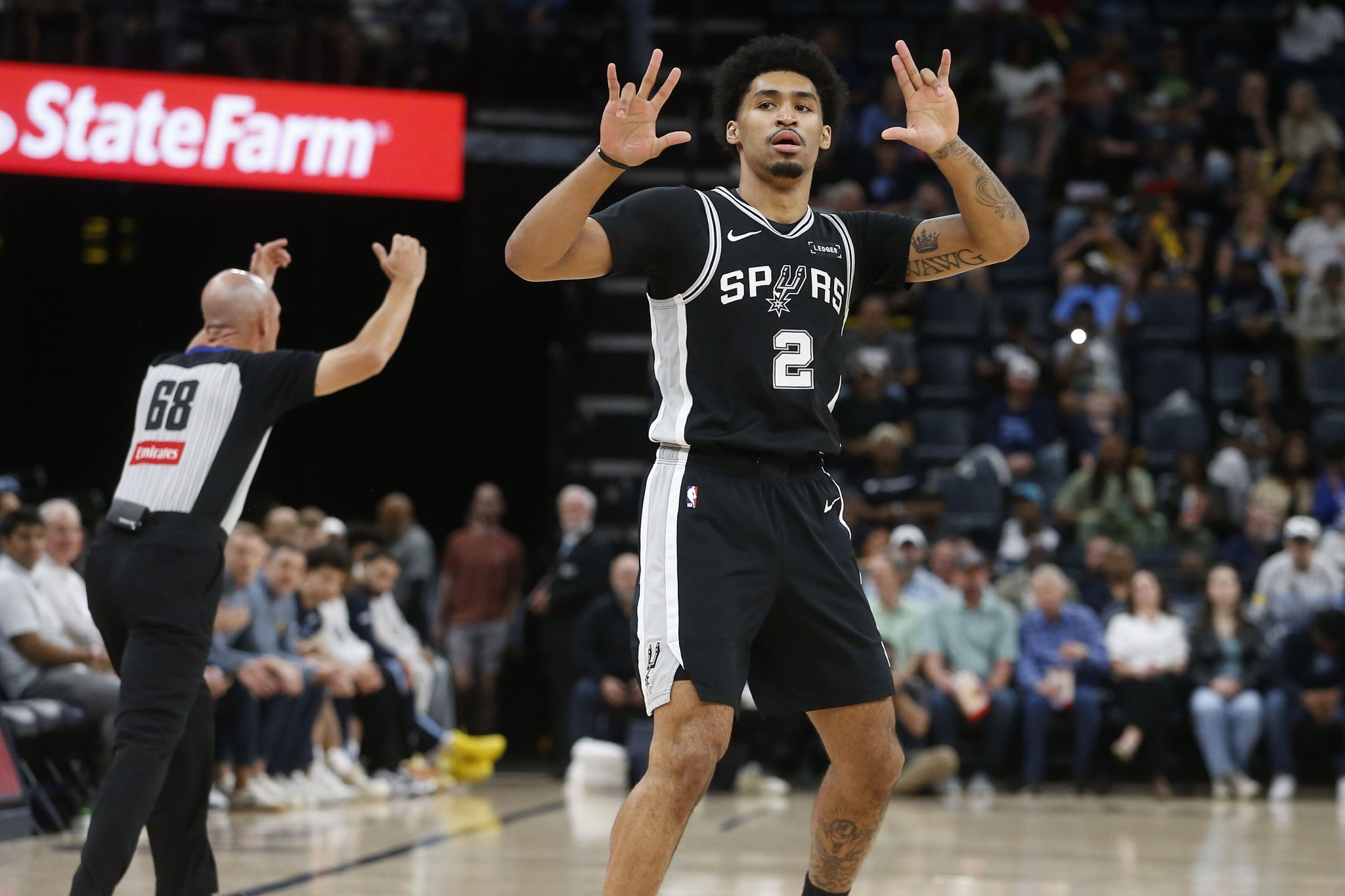 哈珀：我们球队无所畏惧 还很幸运有科内特&巴恩斯的老将领导力