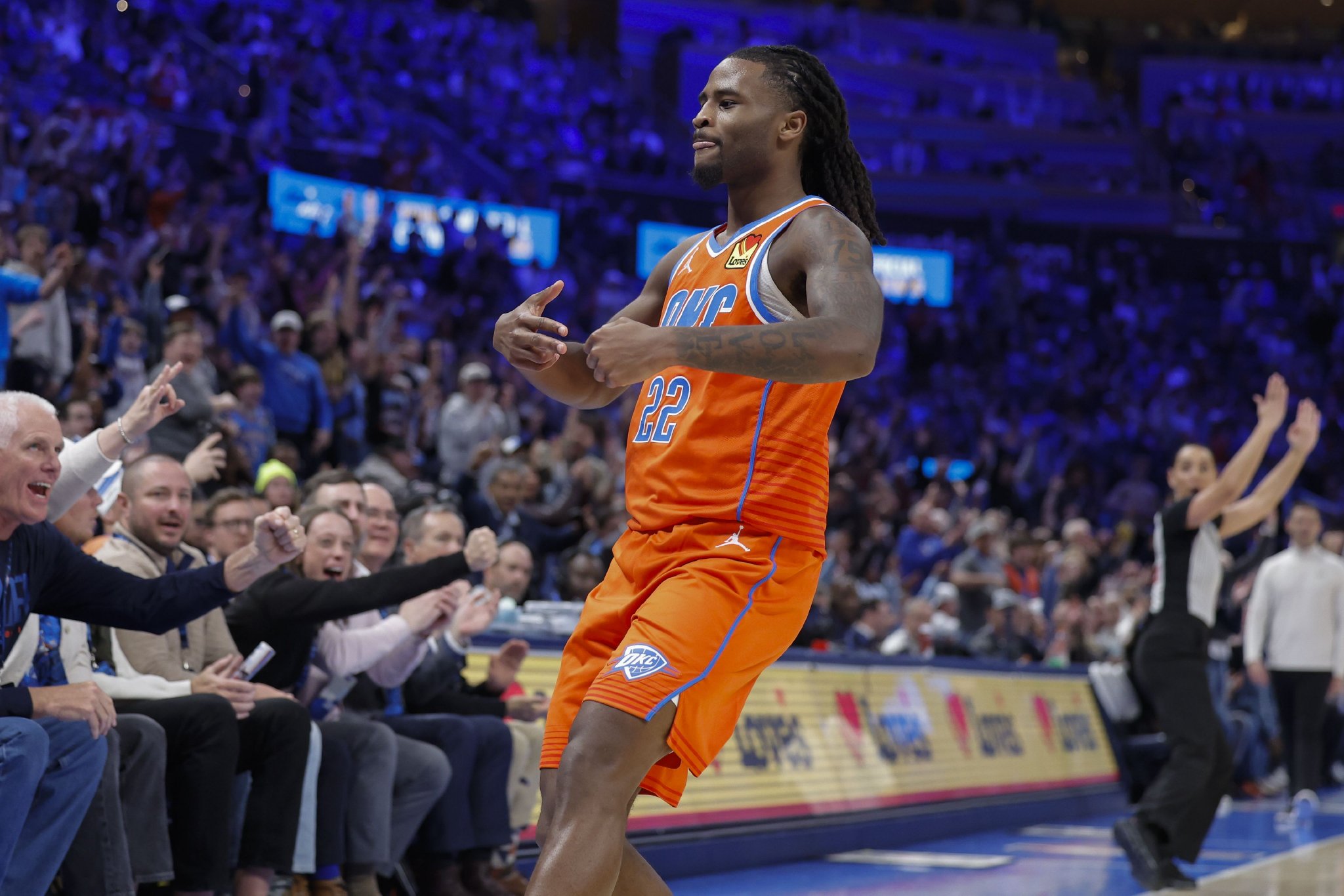 华莱士：不会刻意追求入选最佳防守阵容 但若能得到这意义重大