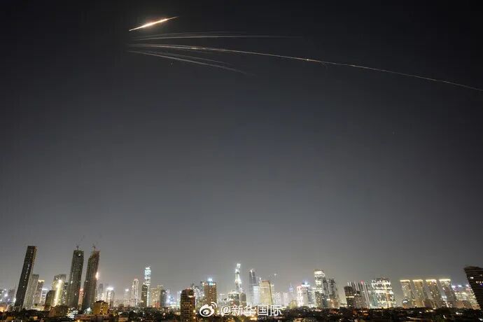 美情报机构：伊朗保存了数千架自杀式攻击无人机，仍有约一半的导弹发射装置完好无损