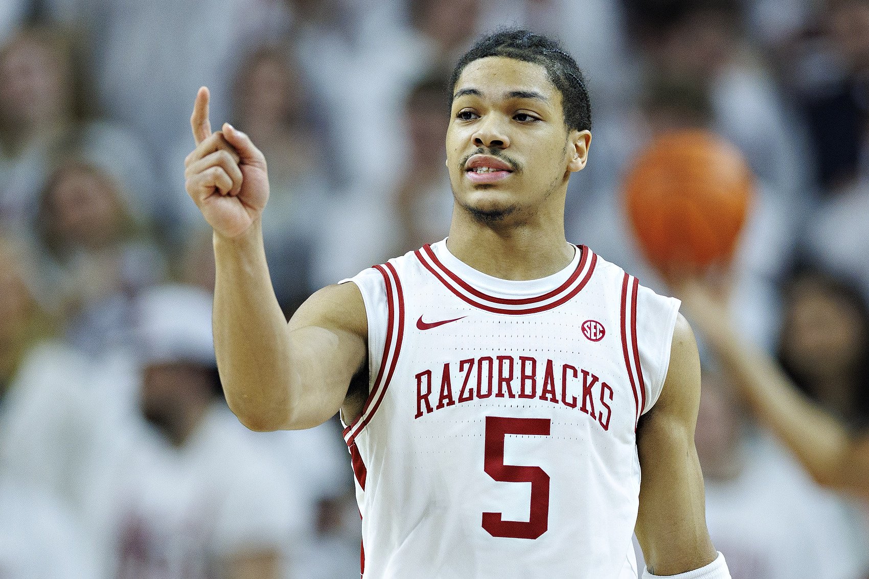 匿名高管：建议别选阿卡夫 选个像吹杨那种没防守的后卫就是白给