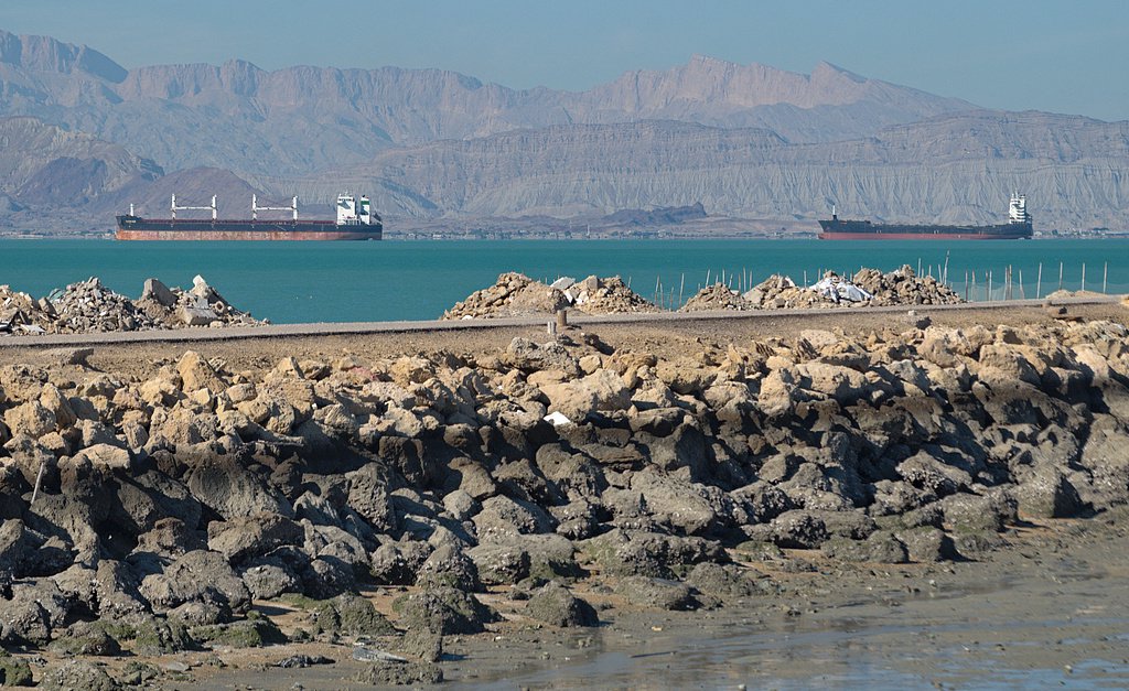 拉里贾尼之弟：霍尔木兹海峡不会回到战前状态