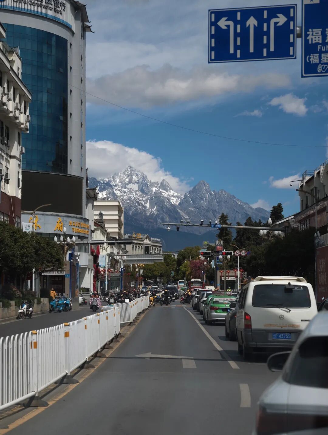 vivo X300 Ultra 35mm 主摄样张｜图片来源：极客公园