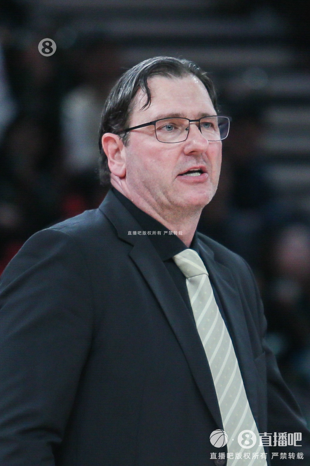 凯撒：感谢球迷在下雨天也来支持我们 球队这个赛季还算比较成功