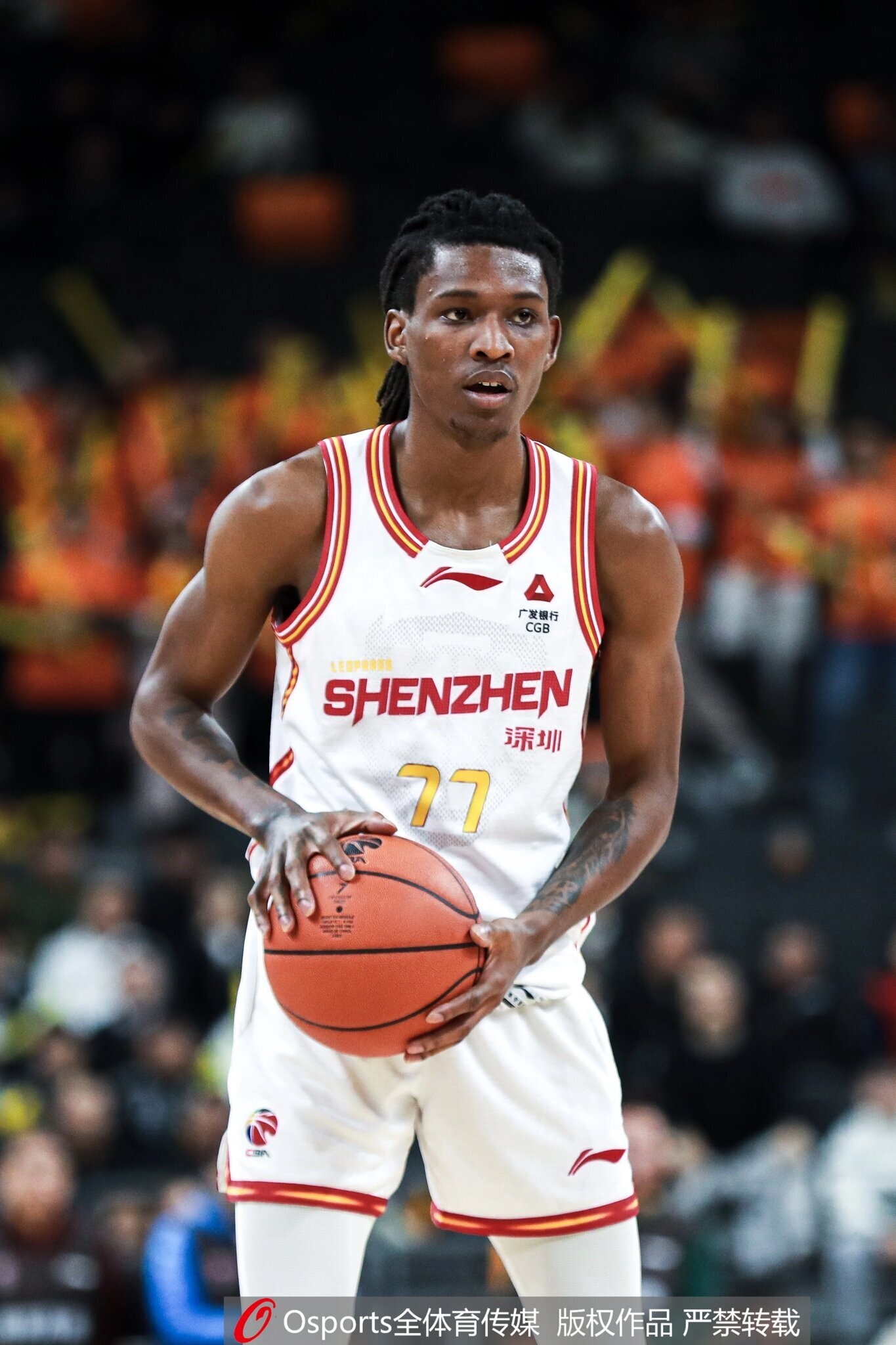 解说：今晚的深圳 真有点道高一尺魔高一丈的感觉！