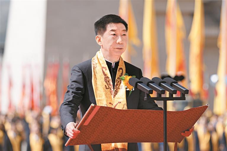 丙午(2026)年清明公祭轩辕黄帝文 陕西省省长赵刚恭读|赵刚_新浪财经_新浪网