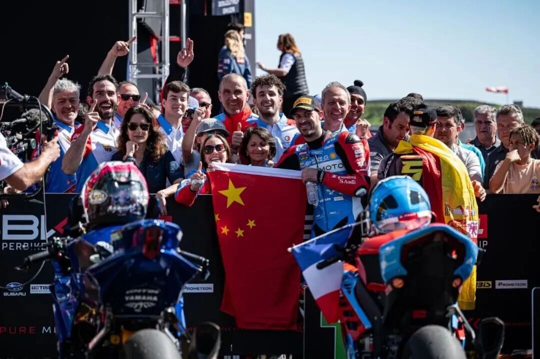 图源：张雪机车