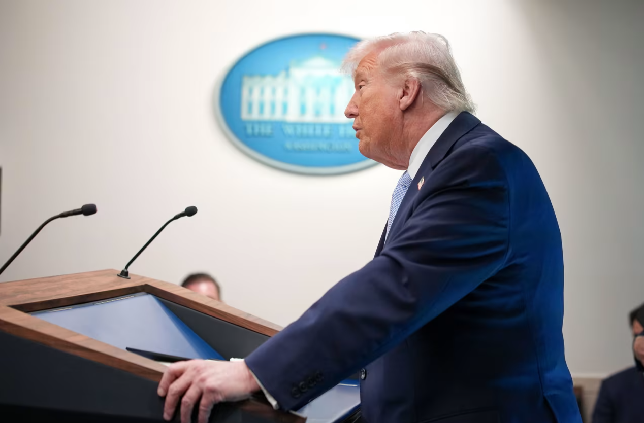 △特朗普在4月6日新闻发布会上讲话