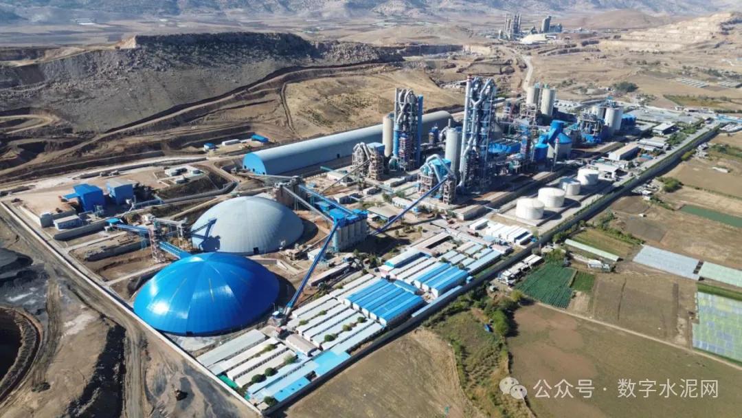 ▲苏州中材伊拉克DCC聪颖运维样子