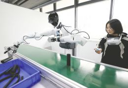 千寻智能30天内融资约30亿元 具身智能行业马太效应显现