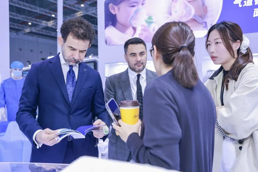 新无限医疗怎么加盟创新聚变，无限跃迁｜振德医疗全生态方案亮相第93届CMEF_https://www.jmylbn.com_新闻资讯_第3张