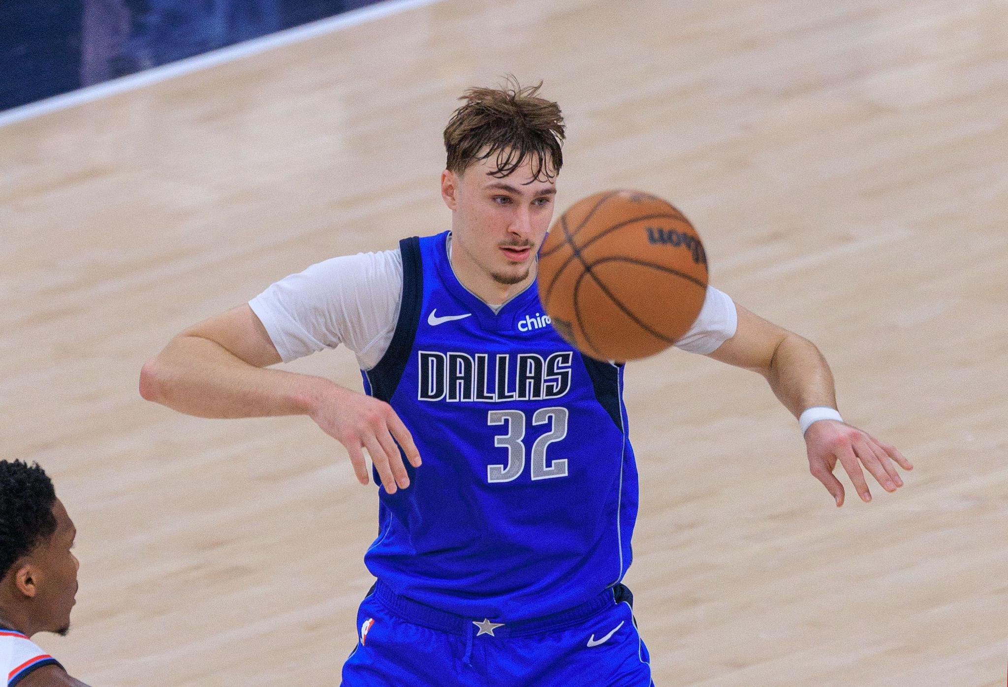 火力凶猛！独行侠首节三分13中7砍下45分 领先公牛11分