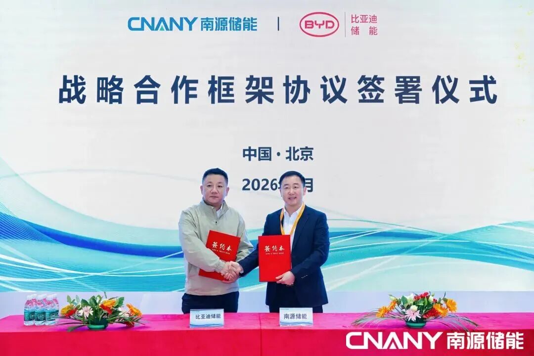 100米冲刺赞，揭秘顶尖选手的惊人速度之谜？