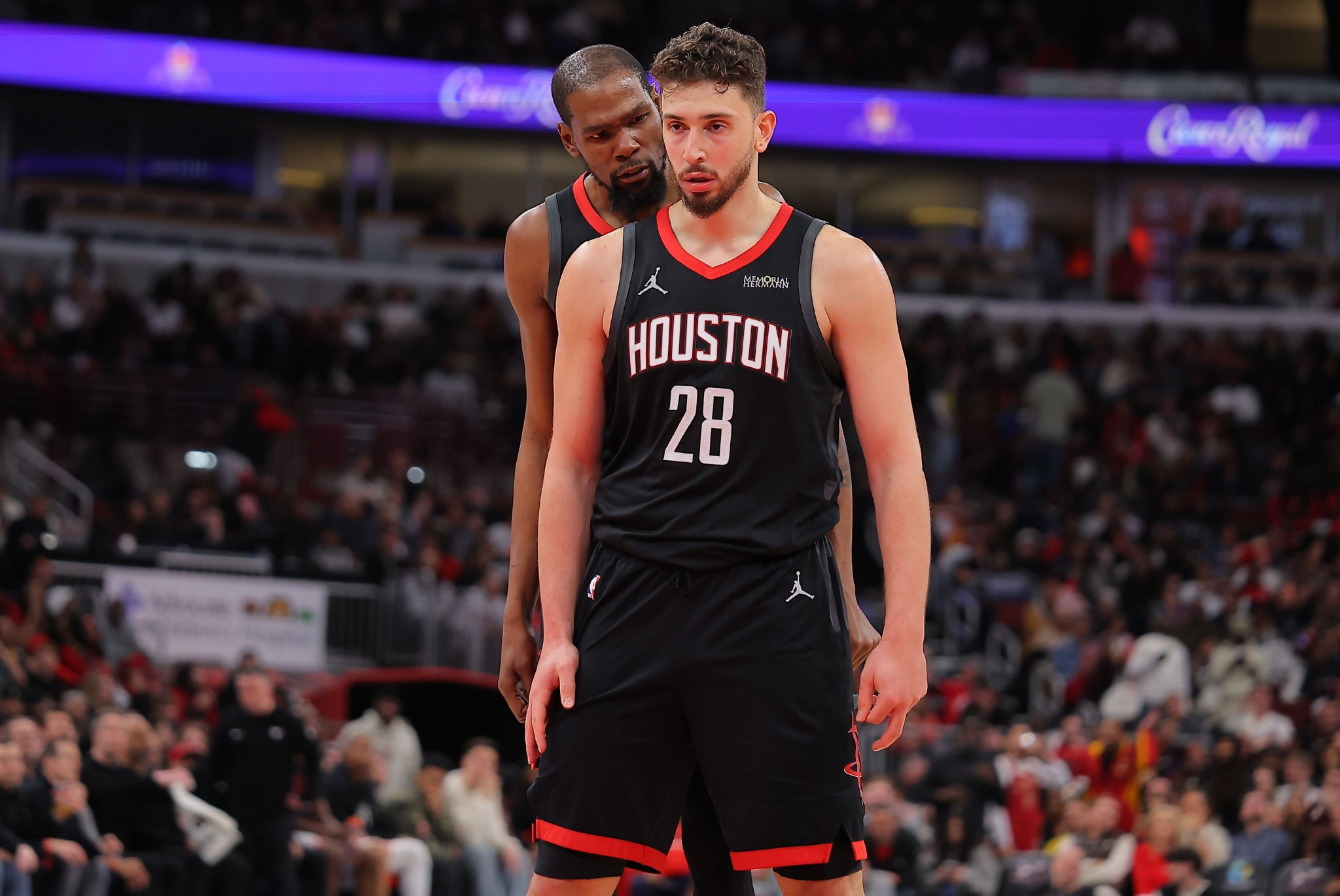 斯通：融合每个人的特点是我们一直在做的事 近15场找到了节奏！