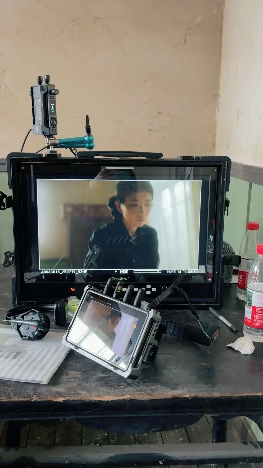 ▲牛雨萌拍片中。受访者供图