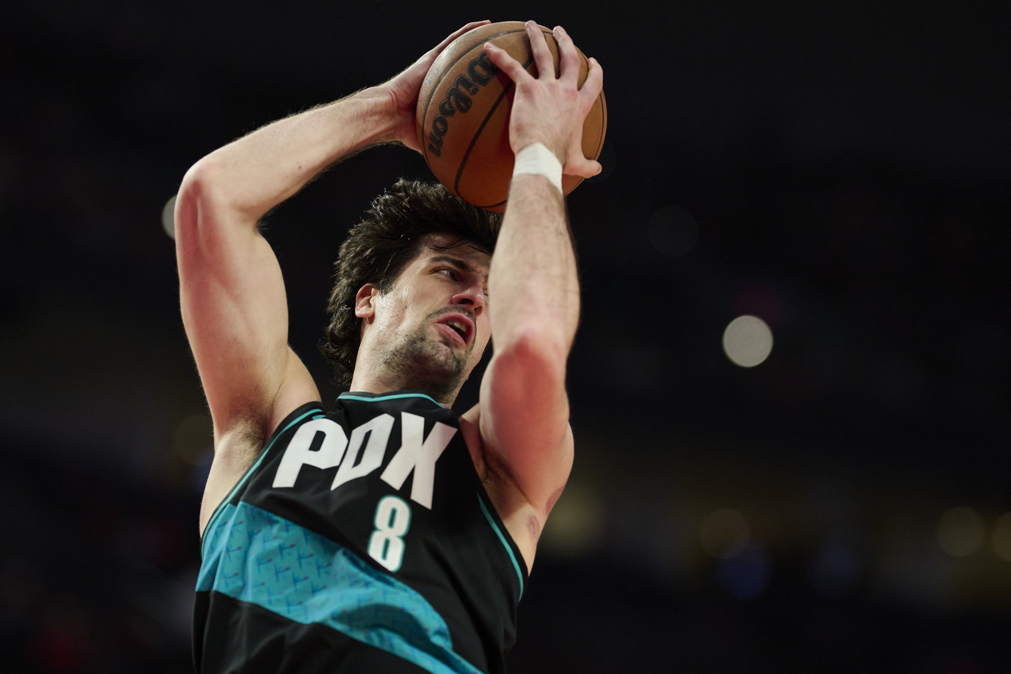 解说：阿夫迪亚完完全全展现领袖担当 单点爆破让太阳毫无办法