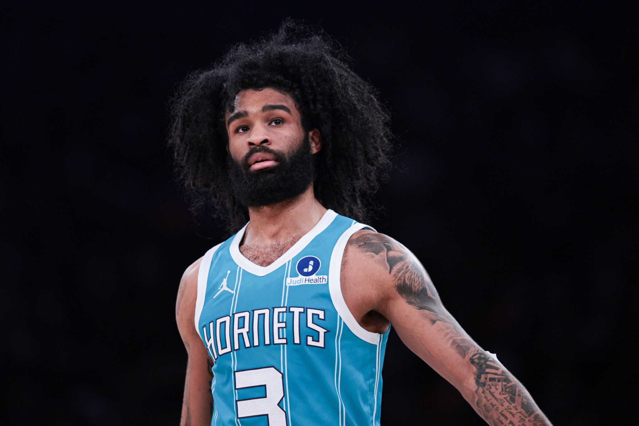 他也叫科比！黄蜂主帅：怀特作用巨大 他经历过大场面并充满自信