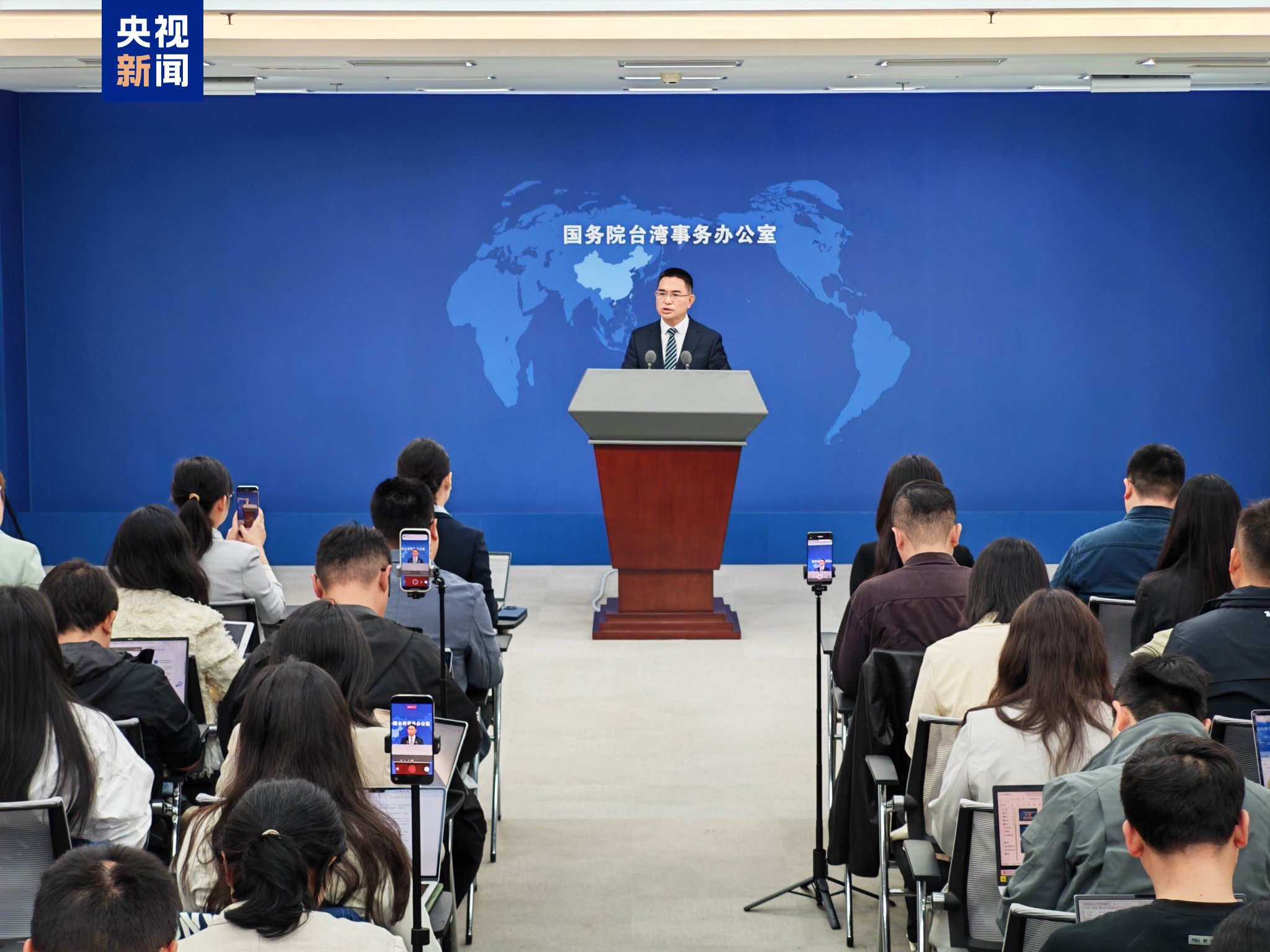 国台办：将会同有关部门、地方推进十项政策措施落实