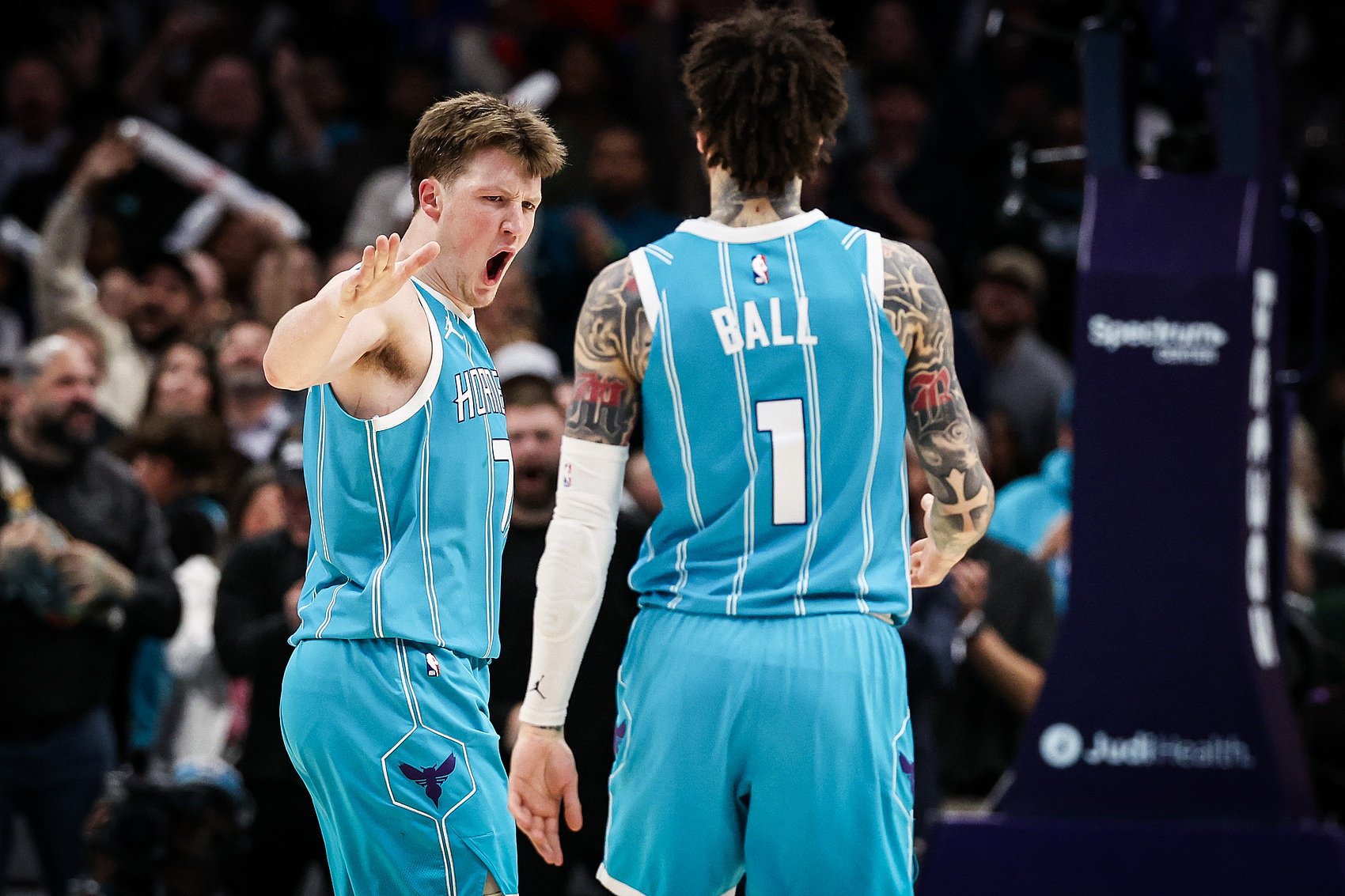 Skip：克尼佩尔三球常规赛三分前二 但季后赛不同&今天6中0/16中2