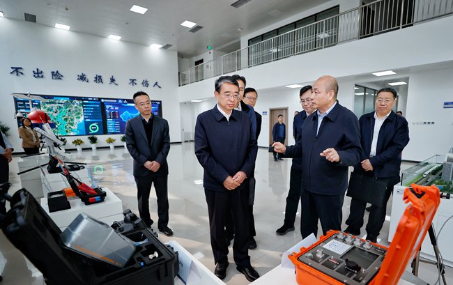 张成中到国家自然灾害防治研究院调研并参加院党委树立和践行正确政绩观学习教育读书班|张成中_新浪财经_新浪网