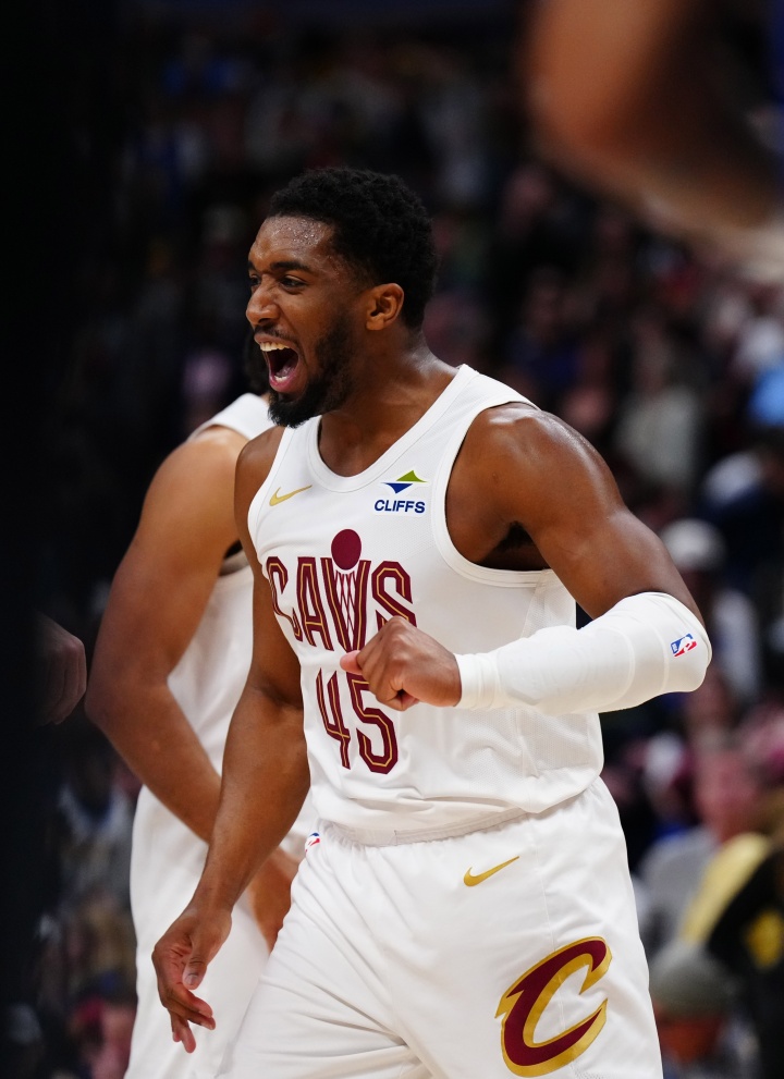 4年2.77亿？TA：若米切尔今夏未提前续约 骑士会讨论交易他的可能