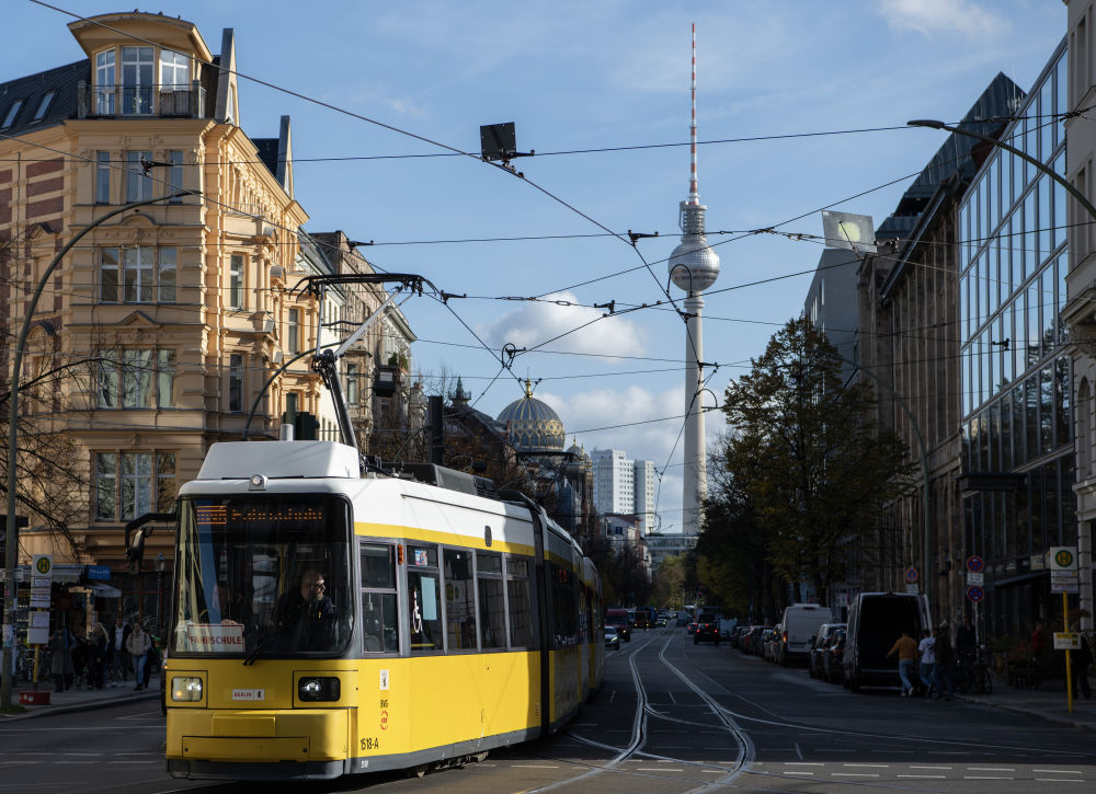 这是2025年10月29日拍摄的德国柏林街景。新华社记者张豪夫摄