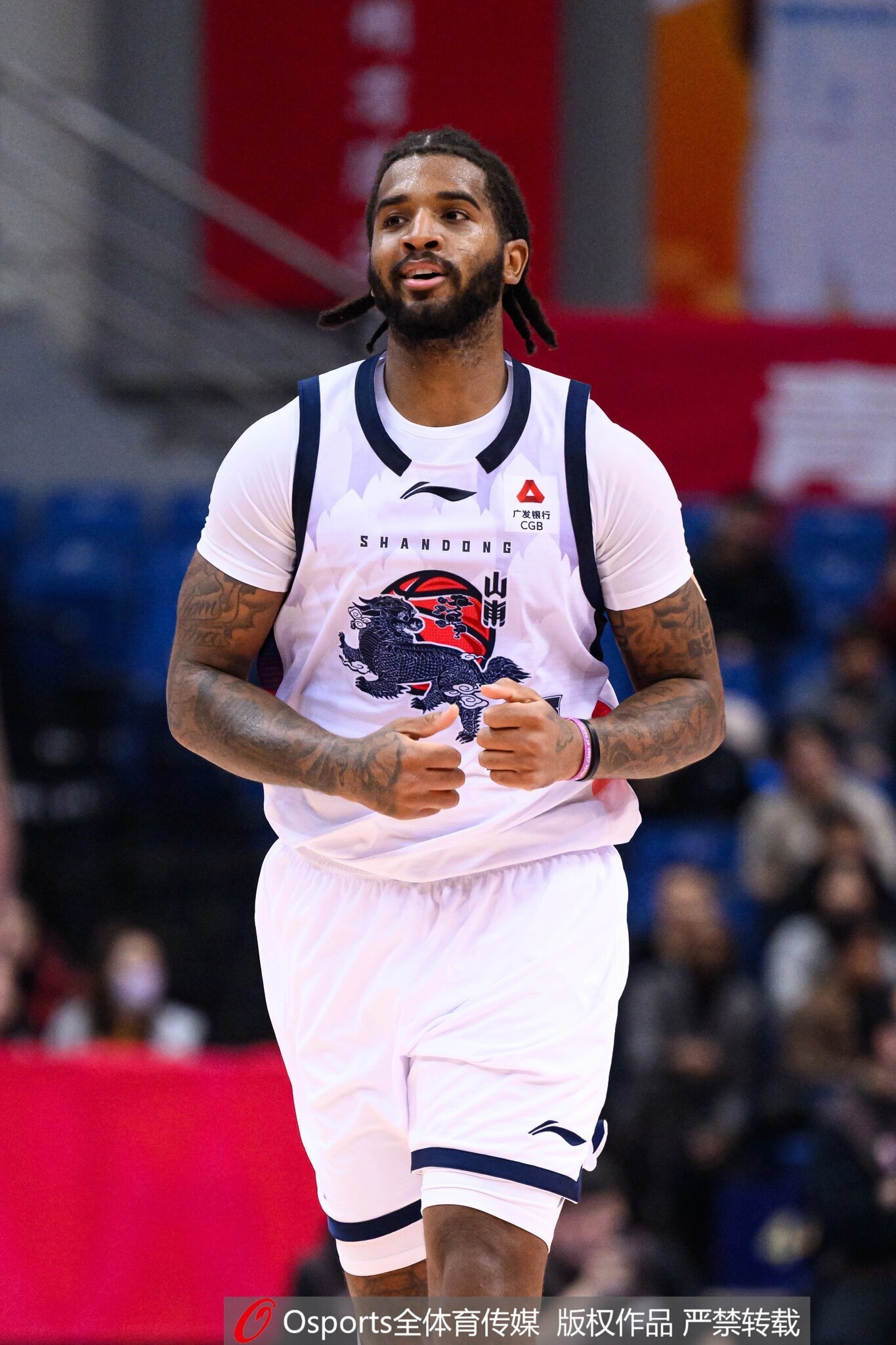 CBA更新外籍球员注册信息：山东重新注册克里斯 取消斯蒂尔的注册