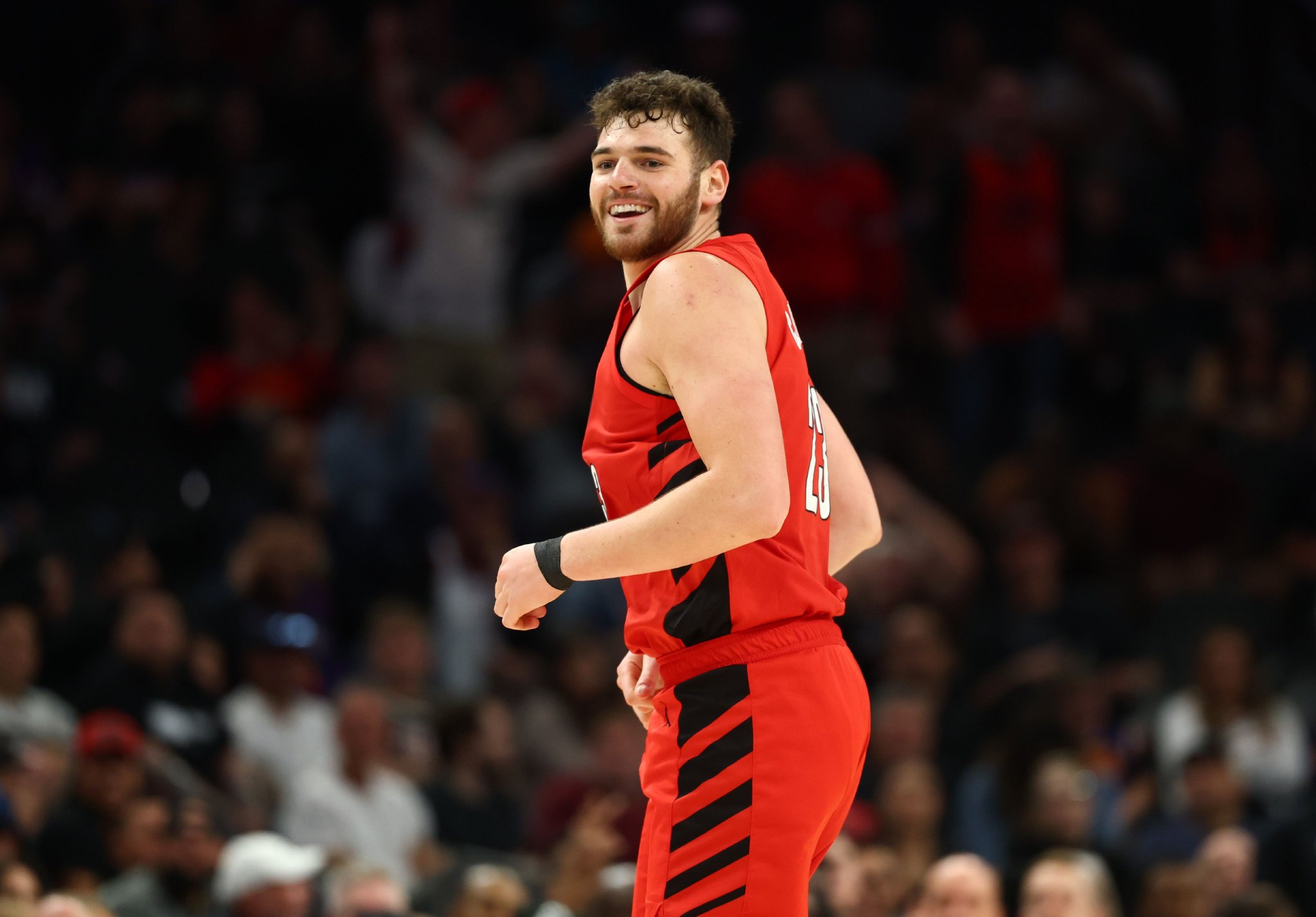 克林根：我们在季后赛经验上有优势 但马刺是一支技术娴熟的球队