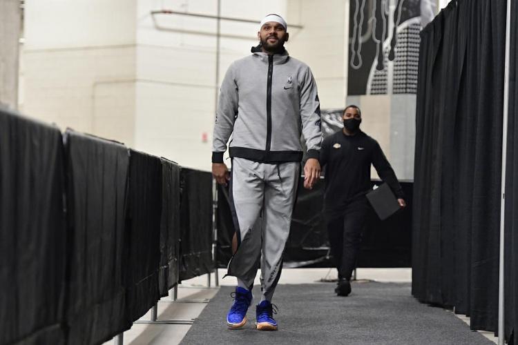 鹈鹕记者：掘金助教杜德利是鹈鹕队主帅选聘中值得关注的人选