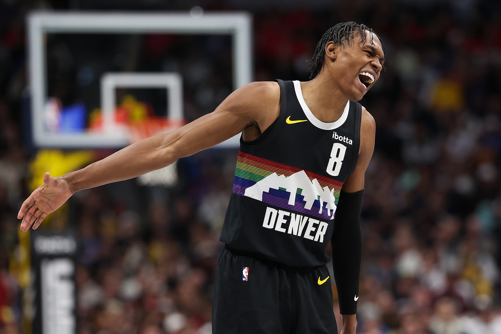 掘金VS森林狼G1 沃特森因右腿筋拉伤缺席 斯潘塞·琼斯出战成疑