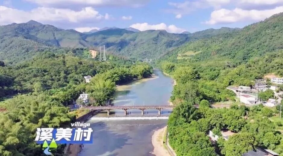 广东溪边游玩突发悲剧：充气船侧翻，19个月男童被急流卷走遇难