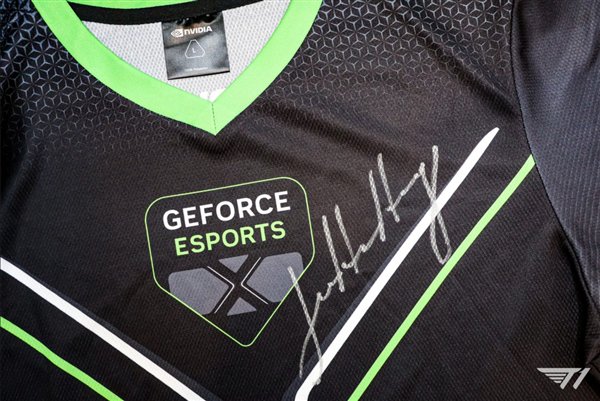 责任编辑：建嘉