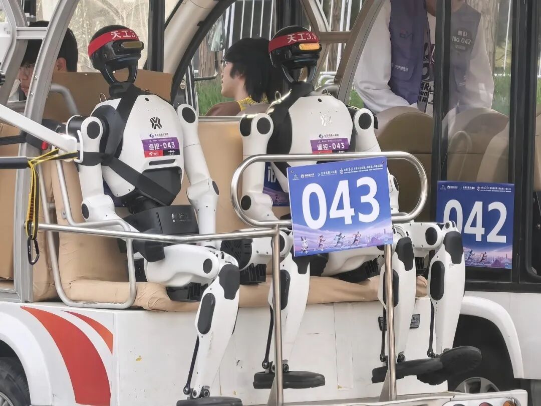  从手机到机器人：荣耀供应链的「降维打击」逻辑 IT技术