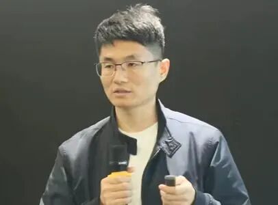 源升智能的创始人兼CEO 杨思成