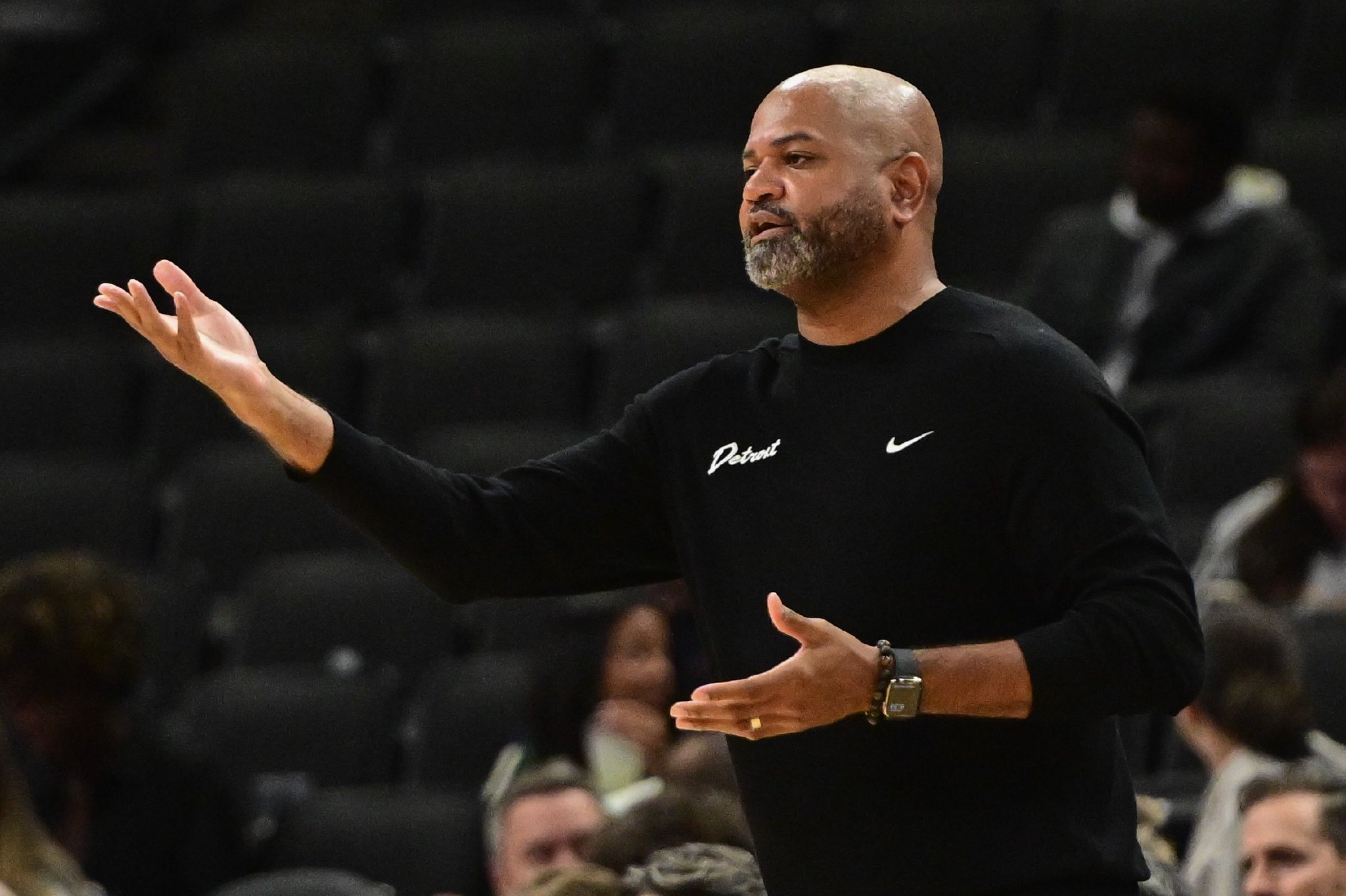 比克斯塔夫：当我们打出符合自己水平的防守 那会触发我们的一切