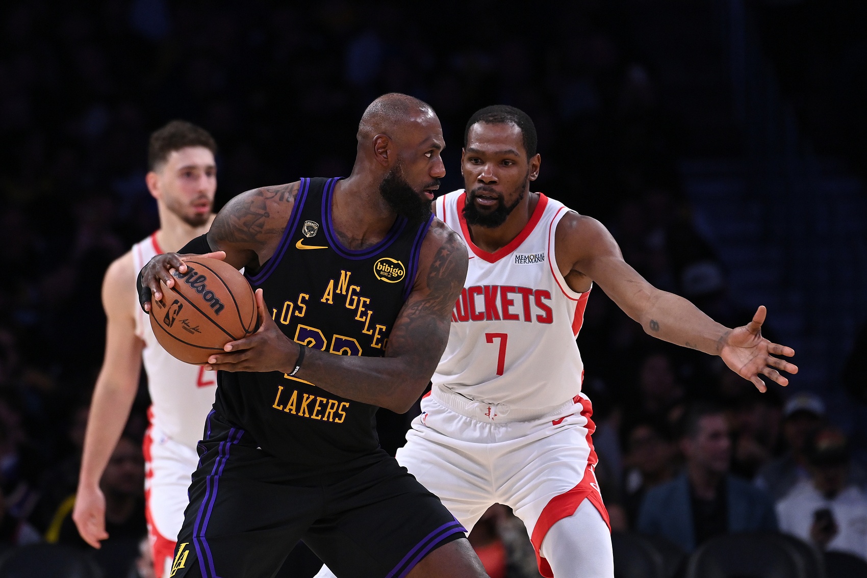 火箭问题在哪？所有人都有锅：球员打铁！教练死板！GM灾难运作！