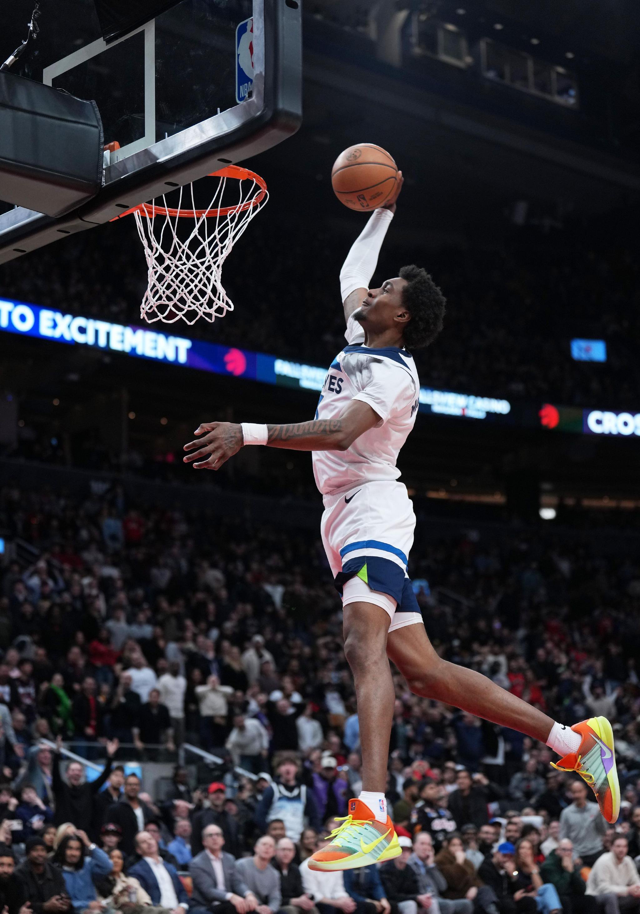 20分10板！芬奇：麦丹表现堪称惊艳 防守端打出了顶级水准