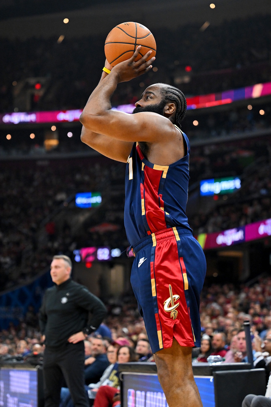 哈登155场季后赛命中三分 超杜兰特与库里 独享历史第二