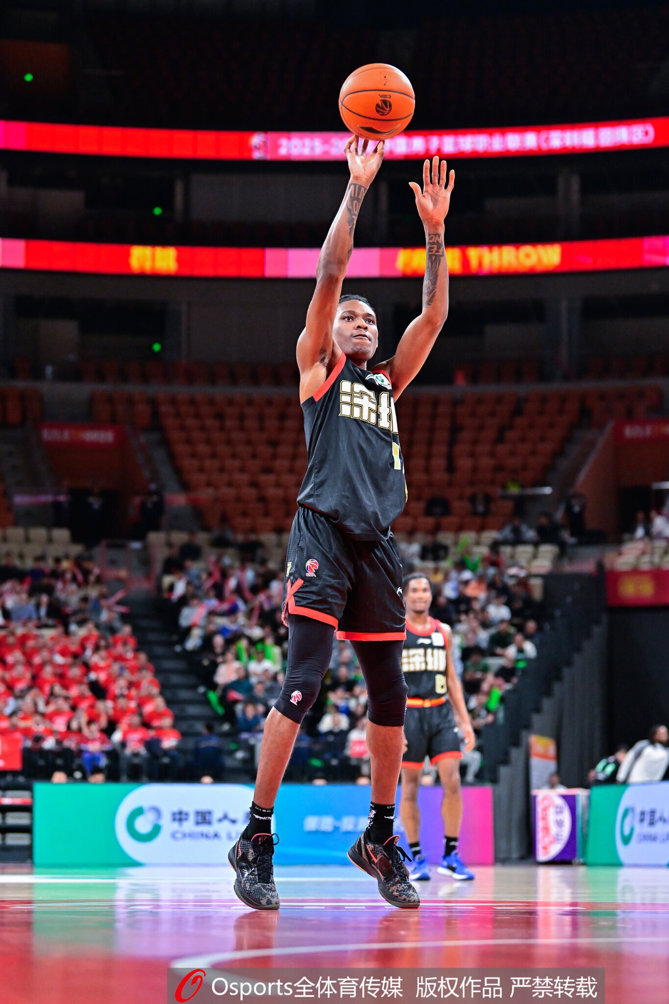 CBA官方：深圳外援史密斯当选本赛季第四期月度最佳国际球员