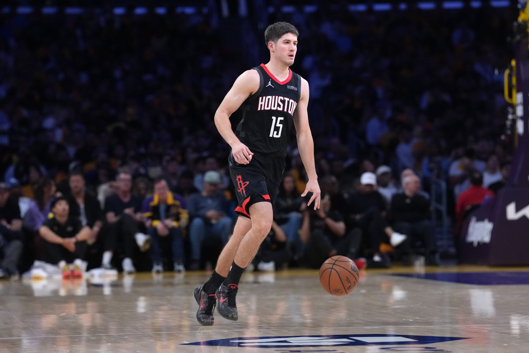 维拉纽瓦：火箭还需要一个替补控卫 而谢泼德是个得分后卫