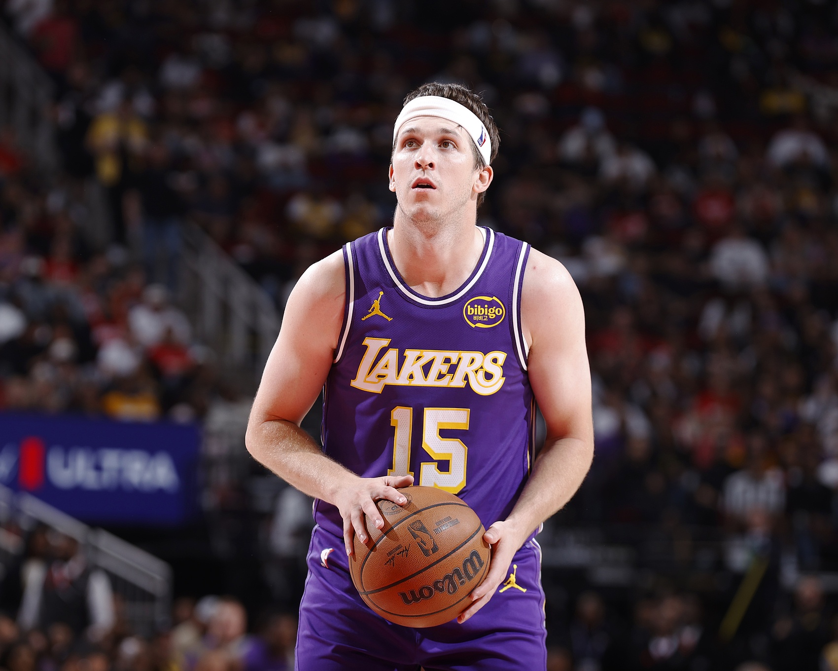 雷迪克：里夫斯接下来15分钟将上场进行测试 之后决定是否出战