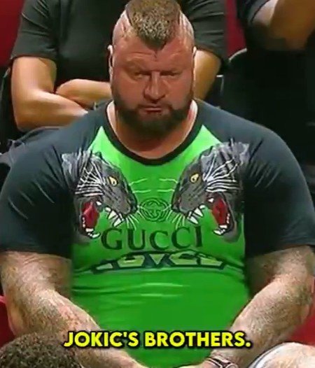 韦德：看到约基奇麦丹冲突 我的第一反应是约基奇哥哥们在哪儿呢